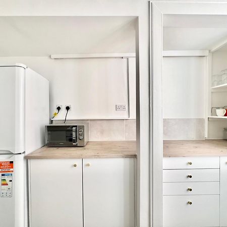 Bright Old Town City Centre Apartment Edinburg Exteriör bild