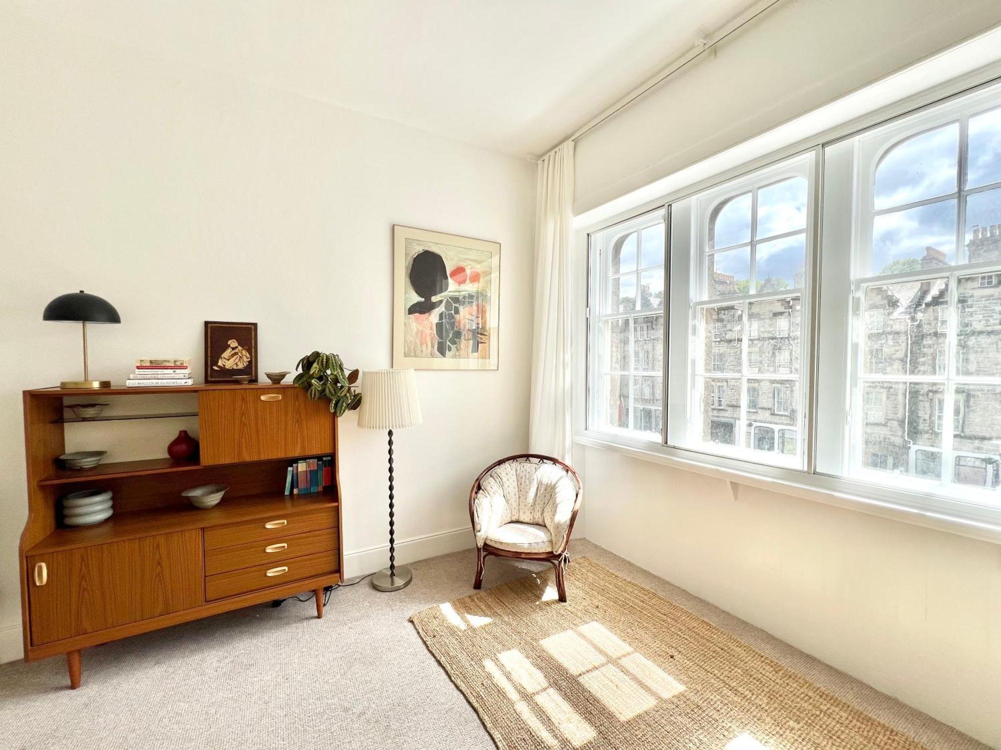 Bright Old Town City Centre Apartment Edinburg Exteriör bild