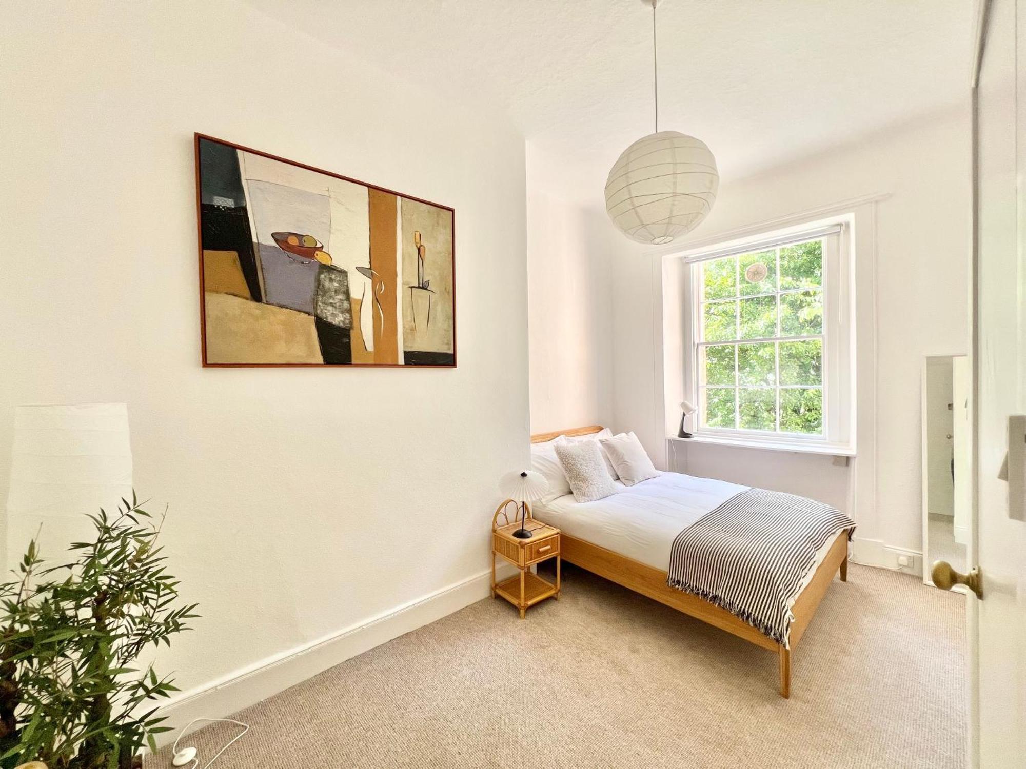 Bright Old Town City Centre Apartment Edinburg Exteriör bild